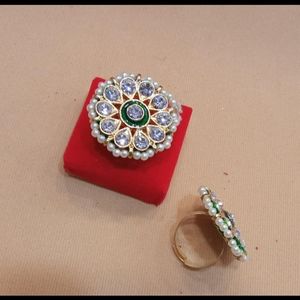 Ring
